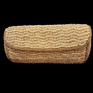 Hand beaded beautiful Preals and sliver sequence vintage evening bag.